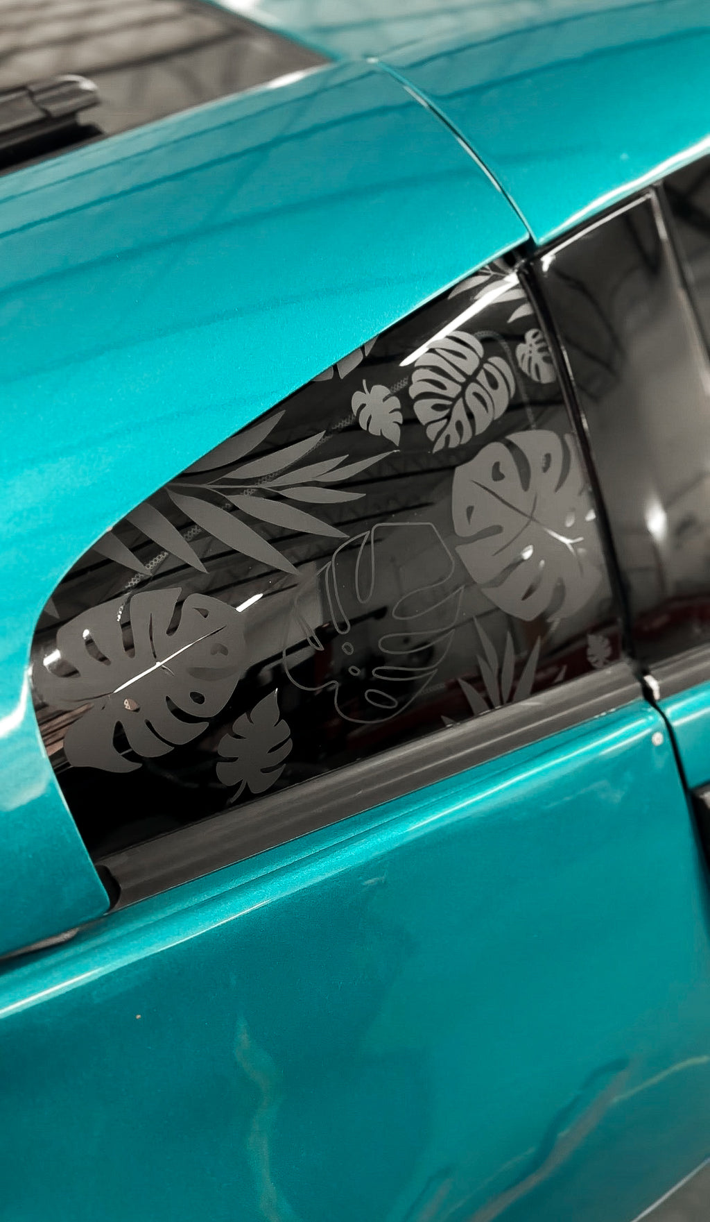 Monstera Floral Rear Quarter Window Decal Single